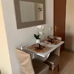 Dolly Gasthuis 3*